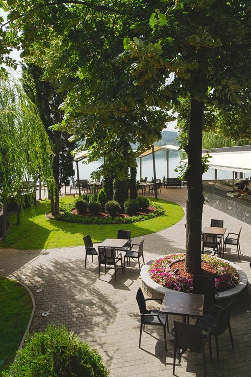 Romantique Veles Hotel Bagian luar foto