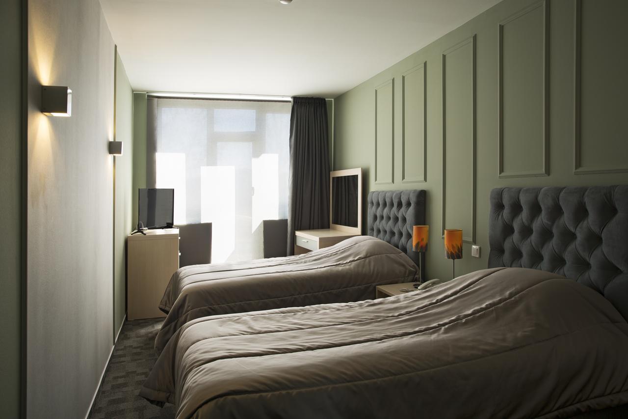 Romantique Veles Hotel Bagian luar foto