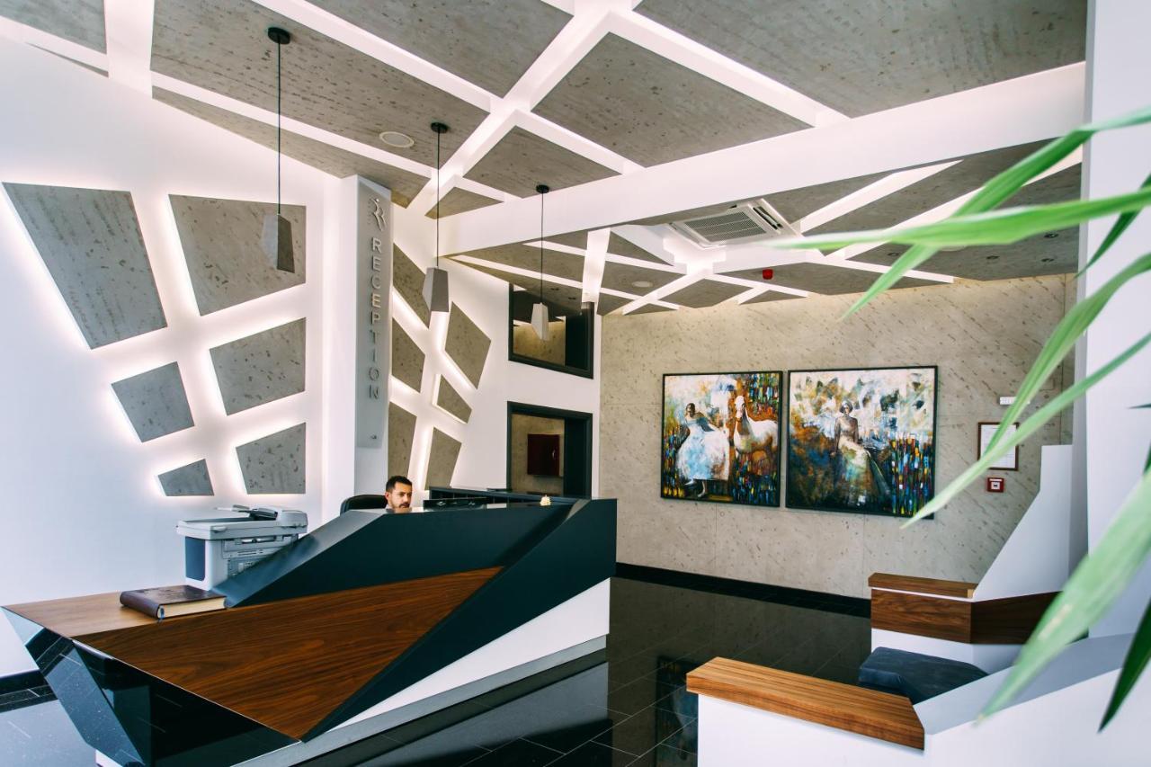 Romantique Veles Hotel Bagian luar foto
