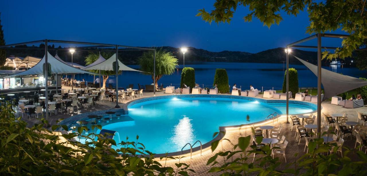 Romantique Veles Hotel Bagian luar foto