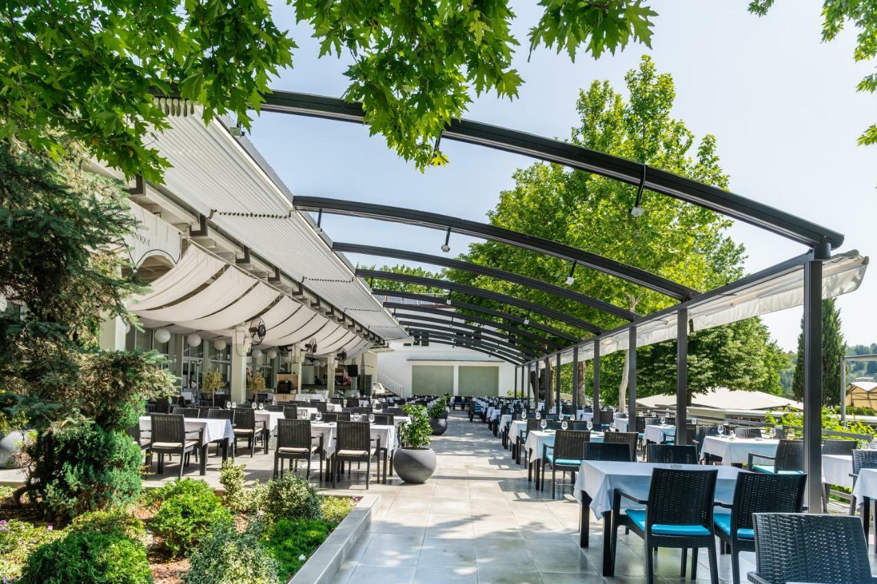 Romantique Veles Hotel Bagian luar foto